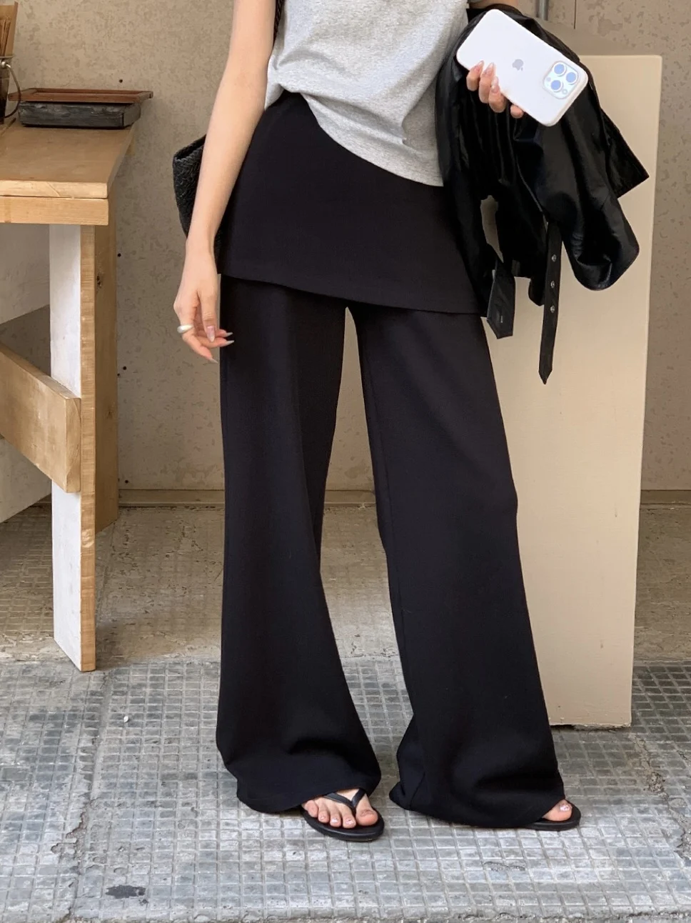 Hellokay High Waist Wide Leg Pants Casual Style Spring New Slimming Long Trousers Fake Two-Piece Curtain Design Comfortable C...
Hellokay High Waist Wide Leg Pants Casual Style Spring New Slimming Long Trousers Fake Two-Piece Curtain Design Comfortable C...