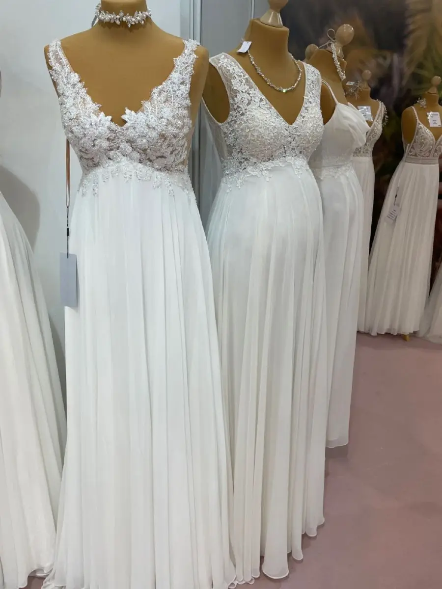 Customized Spaghetti Straps Chiffon Bridal Dresses Beaded Sleeveless Bohi Pregnant Empire Waist Wedding Dress LB261218
Customized Spaghetti Straps Chiffon Bridal Dresses Beaded Sleeveless Bohi Pregnant Empire Waist Wedding Dress LB261218