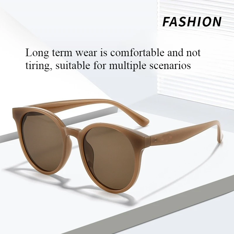 Fashionable men's women's sunglasses vintage fashion high-end sun protection sunglasses for mountaineering tourism and beach use
Fashionable men's women's sunglasses vintage fashion high-end sun protection sunglasses for mountaineering tourism and beach use
