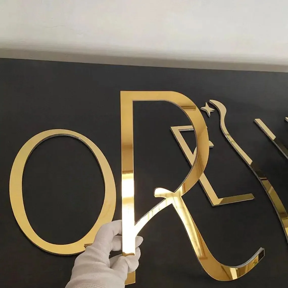 Custom Laser Cut 3D Metal Letter,Office Business Logo Sign, 1-5mm Thickness 3D Letter,Creative Storefront Wall Decor
Custom Laser Cut 3D Metal Letter,Office Business Logo Sign, 1-5mm Thickness 3D Letter,Creative Storefront Wall Decor