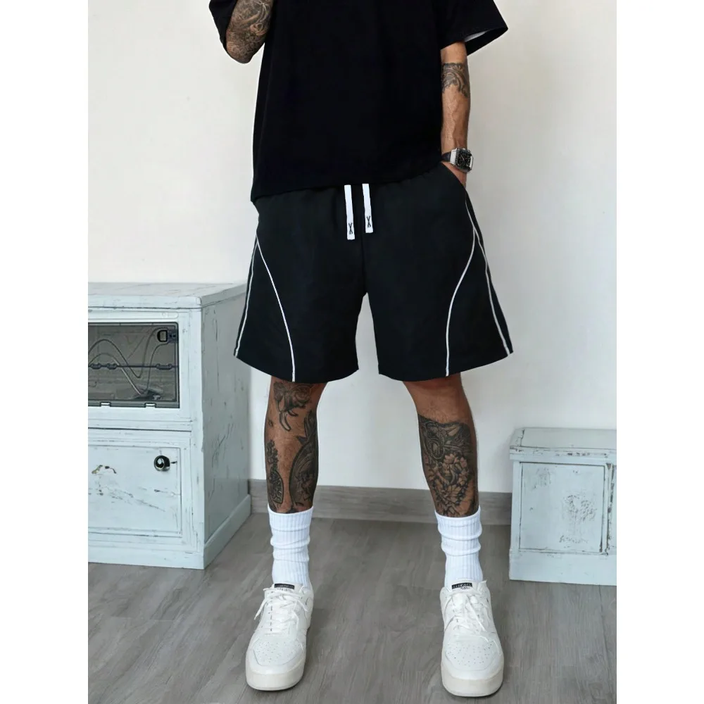 Men Summer Athletic Outfits, Color Splicing Drawstring Elastic-Waist Sports Running Shorts For Boys
Men Summer Athletic Outfits, Color Splicing Drawstring Elastic-Waist Sports Running Shorts For Boys