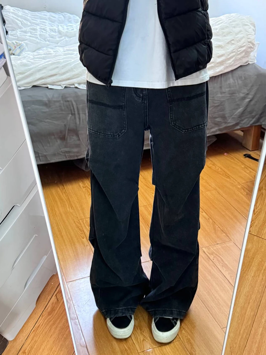 Cleanfit Men's Workwear Denim Pants Winter Loose Wide Leg Micro Flared High Street Vibe Folded Hem Jeans Casual Trousers
Cleanfit Men's Workwear Denim Pants Winter Loose Wide Leg Micro Flared High Street Vibe Folded Hem Jeans Casual Trousers