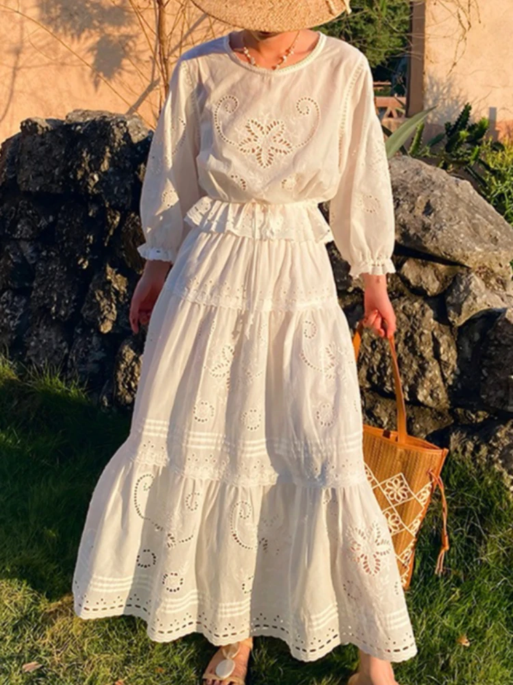 Women 100% Cotton Embroidery Hollow Out Top Boho Long Sleeve Blouse Maxi Skirt 2 Piece Skirt Set Summer Beach Vacation Outfit
Women 100% Cotton Embroidery Hollow Out Top Boho Long Sleeve Blouse Maxi Skirt 2 Piece Skirt Set Summer Beach Vacation Outfit