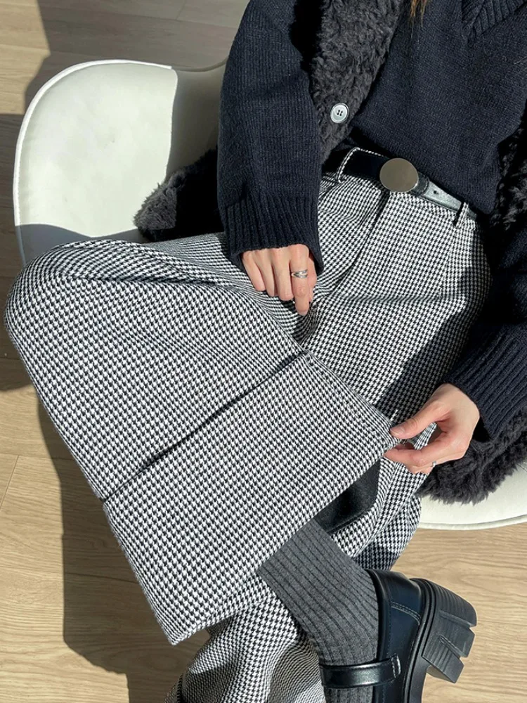 Retro Plaid Wide Leg Pants Women's Spring Autumn Loose Slim Straight Casual High Waist Nine Points Trousers Faionable Comfo...
Retro Plaid Wide Leg Pants Women's Spring Autumn Loose Slim Straight Casual High Waist Nine Points Trousers Faionable Comfo...