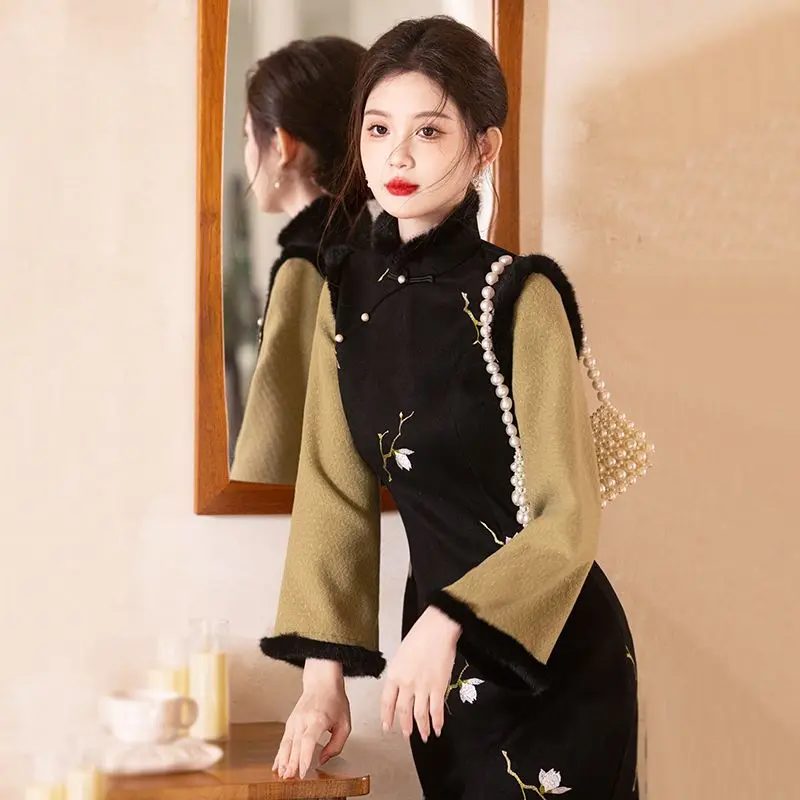 Elegant High Collar Qipao Dress Slim Fit Waist Cinched plus Size Autumn Winter Women's Fashion Commute Style mid Length
Elegant High Collar Qipao Dress Slim Fit Waist Cinched plus Size Autumn Winter Women's Fashion Commute Style mid Length