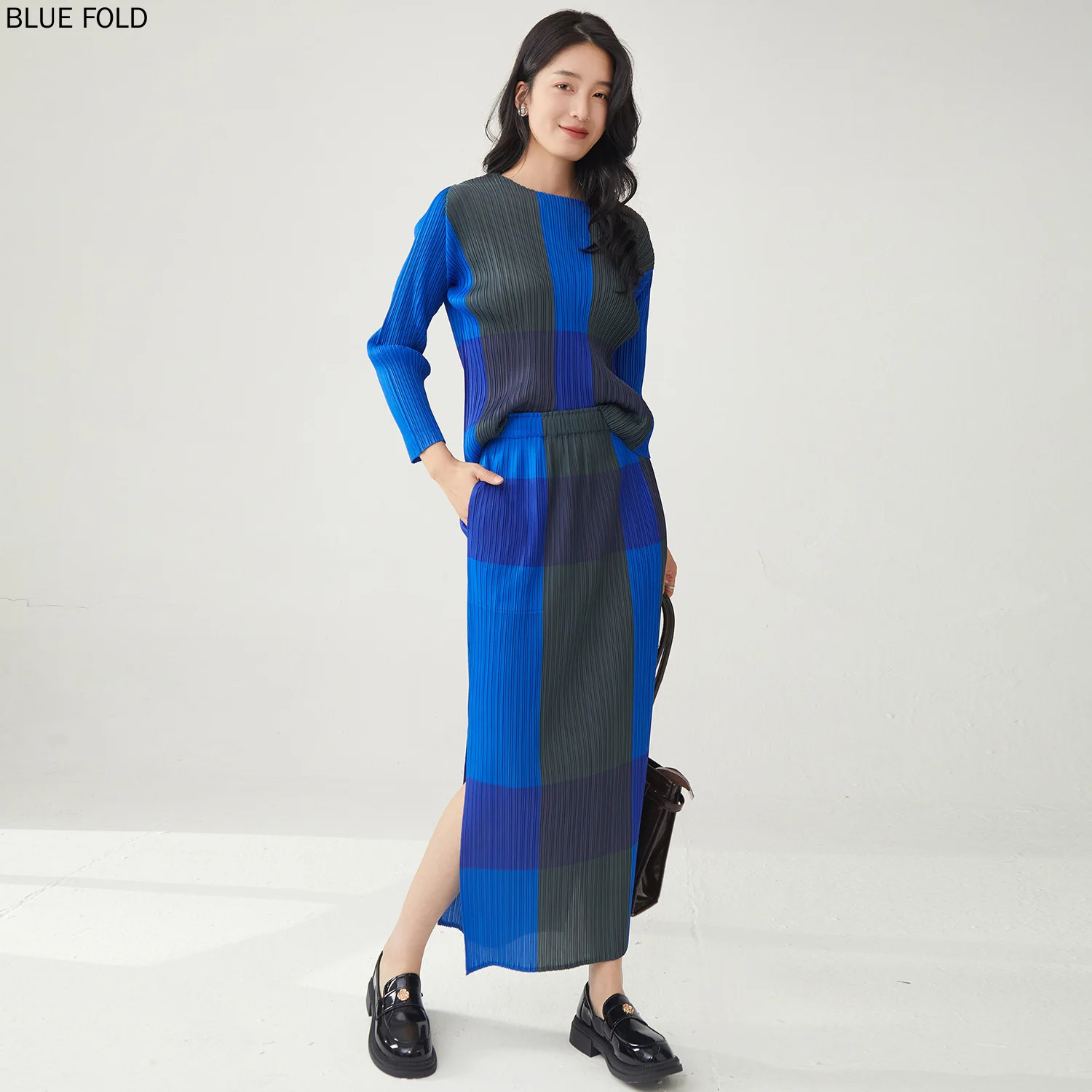 Women's Spring 2025 Temperament Casual Plaid Long-Sleeve Shirt And Split Skirt Two-Piece Set Miyake Style Skirt Sets
Women's Spring 2025 Temperament Casual Plaid Long-Sleeve Shirt And Split Skirt Two-Piece Set Miyake Style Skirt Sets