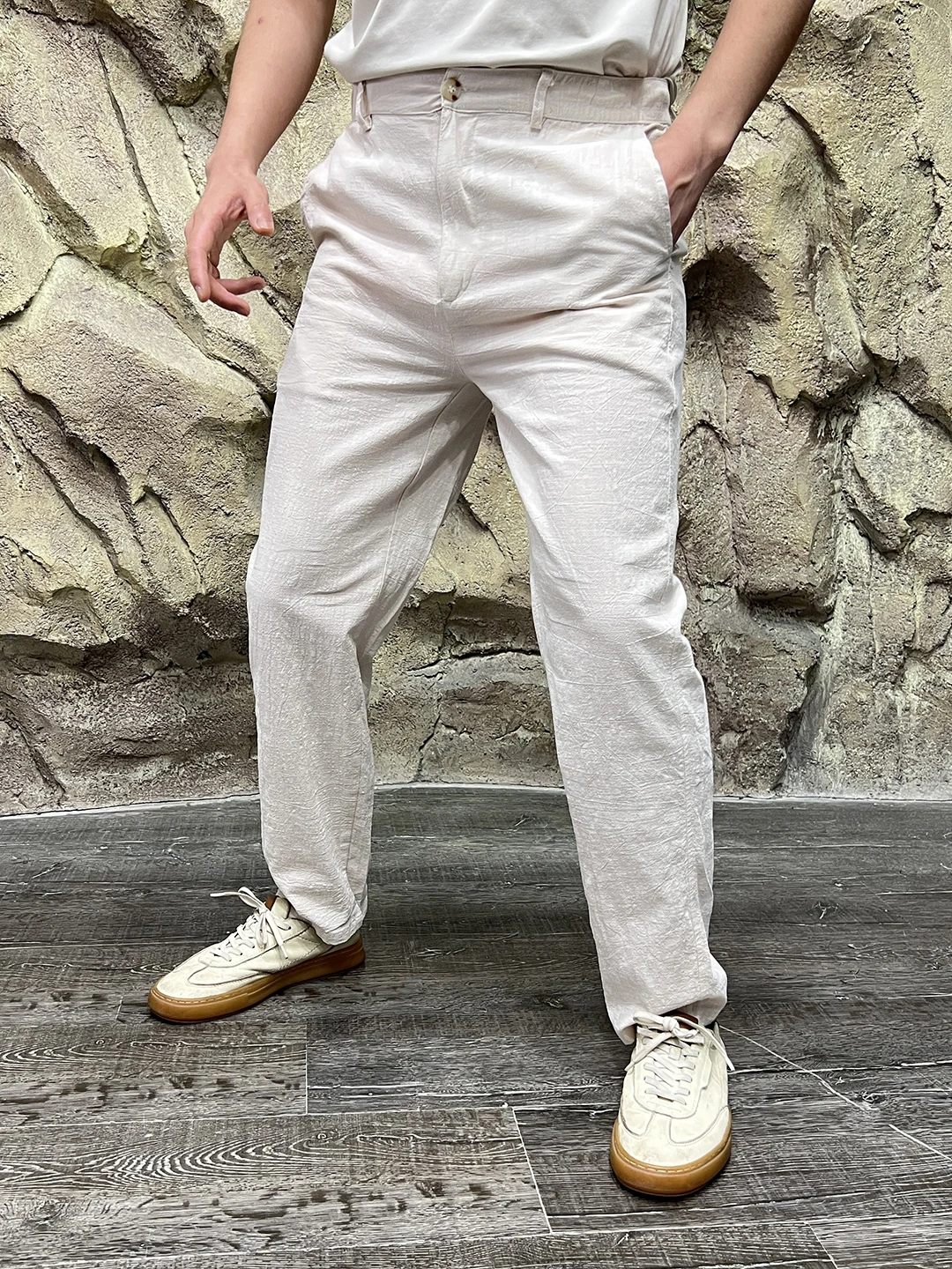 Men's Cotton Linen Blend Casual Pants Anti-Wrinkle Breathable Drapey Versatile Spring Summer Straight Leg Elastic Waist
Men's Cotton Linen Blend Casual Pants Anti-Wrinkle Breathable Drapey Versatile Spring Summer Straight Leg Elastic Waist