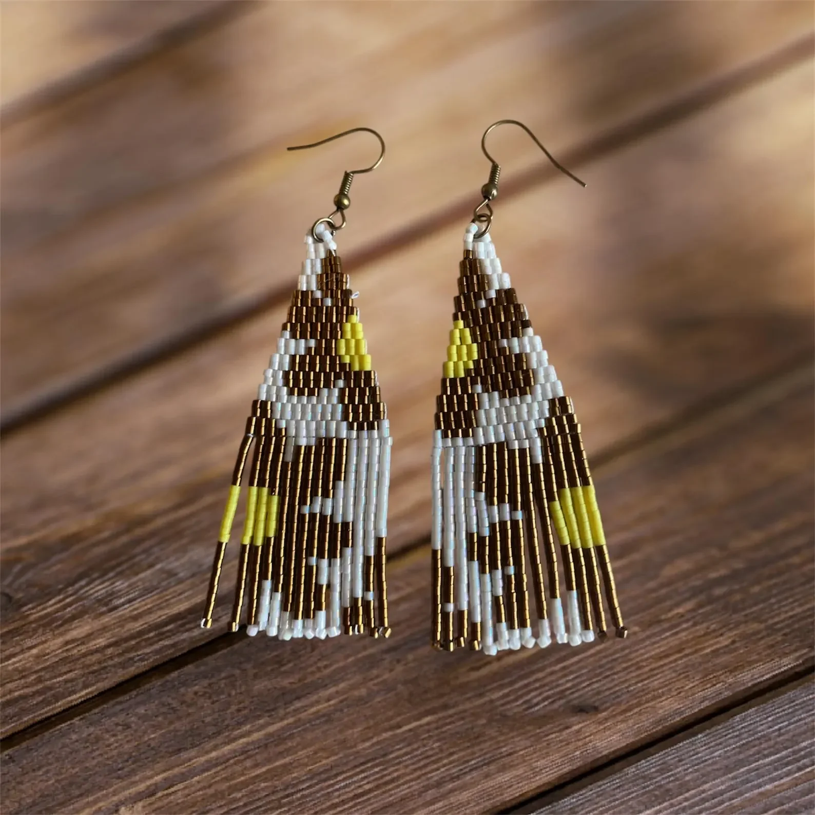 Handmade Beaded Earrings Tassel Female Hand-woven Bohemia Symmetry Creativity Sunflower Pattern Beaded Earrings for Women
Handmade Beaded Earrings Tassel Female Hand-woven Bohemia Symmetry Creativity Sunflower Pattern Beaded Earrings for Women
