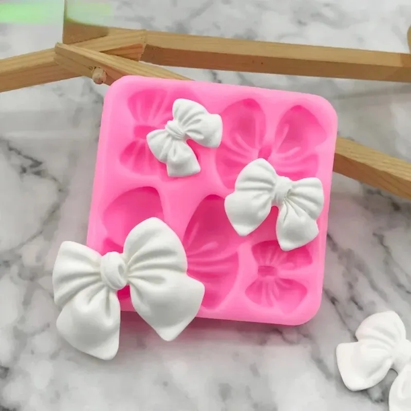 DIY bow silicone mold cake chocolate flipping mold pastry baking tool goddess cake mold
DIY bow silicone mold cake chocolate flipping mold pastry baking tool goddess cake mold