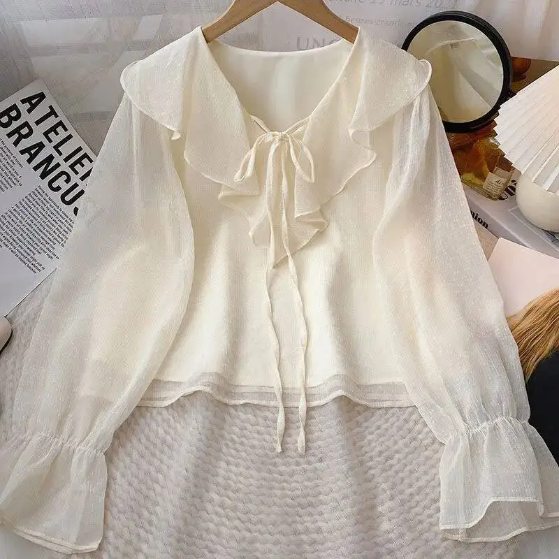Lucyever, повседневная рубашка с v-образным вырезом и оборками, женская универсальная свободная лоскутная блузка с бантом, женские рубашки с длинными рукавами весна-лето 2025 г.
Lucyever, повседневная рубашка с v-образным вырезом и оборками, женская универсальная свободная лоскутная блузка с бантом, женские рубашки с длинными рукавами весна-лето 2025 г.