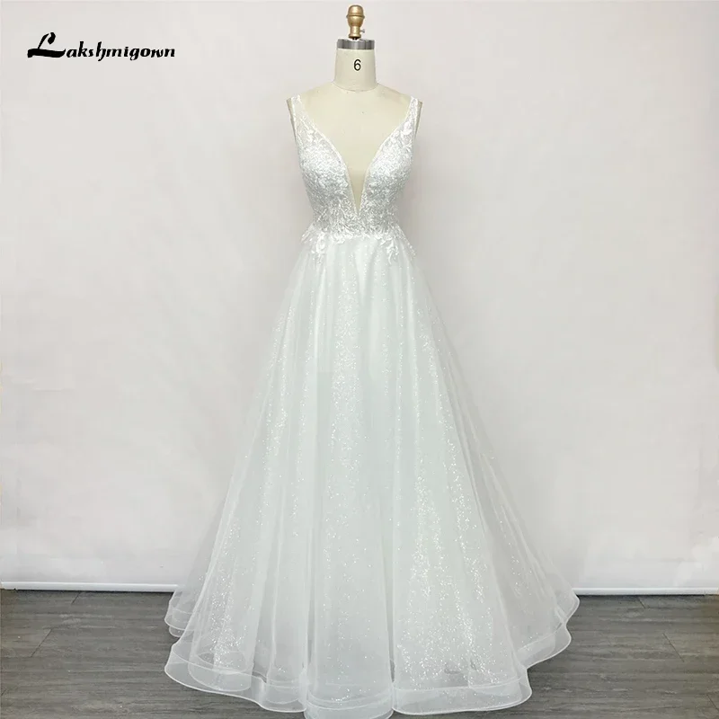 Boho V-neck Off the Shoulder Appliques Lace Open Back A-Line Wedding Dress 2025 Organza Bridal Gown Sweep Zipper robes de soirée
Boho V-neck Off the Shoulder Appliques Lace Open Back A-Line Wedding Dress 2025 Organza Bridal Gown Sweep Zipper robes de soirée