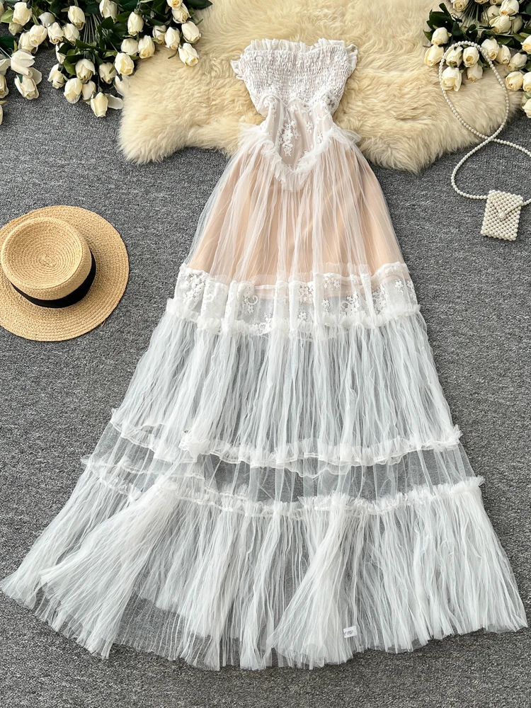 Summer Fairy Tale Style Lace Splice Women's Dress High Waist A-Line Long Skirt Design Sensation Waist Inward Dress
Summer Fairy Tale Style Lace Splice Women's Dress High Waist A-Line Long Skirt Design Sensation Waist Inward Dress