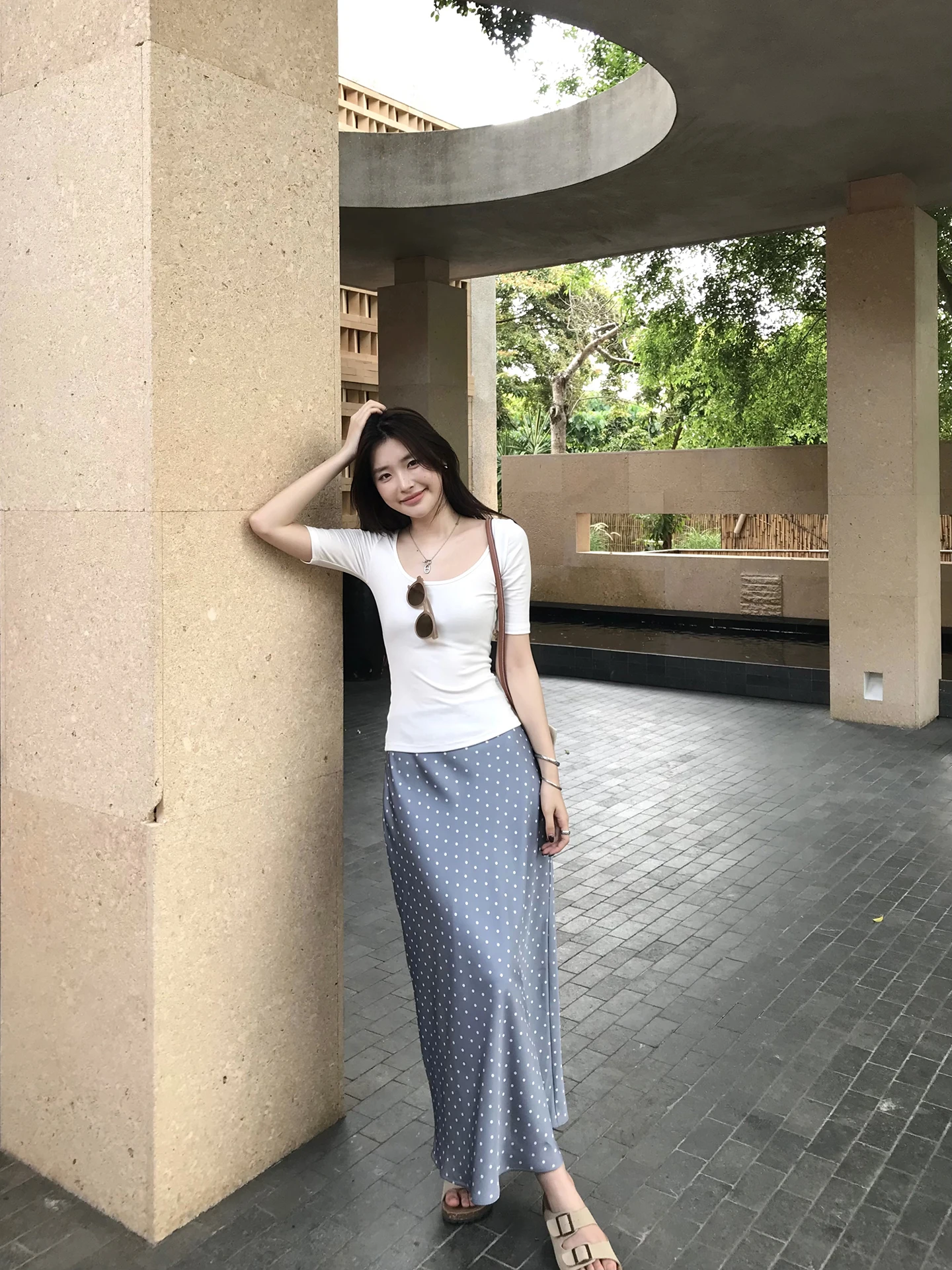 High Waist Polka Dot Half Skirt Women's Summer 2026 New Slim Long A-Line Skirt Miniature Women's Body Skirt Polyester Fabric
High Waist Polka Dot Half Skirt Women's Summer 2026 New Slim Long A-Line Skirt Miniature Women's Body Skirt Polyester Fabric