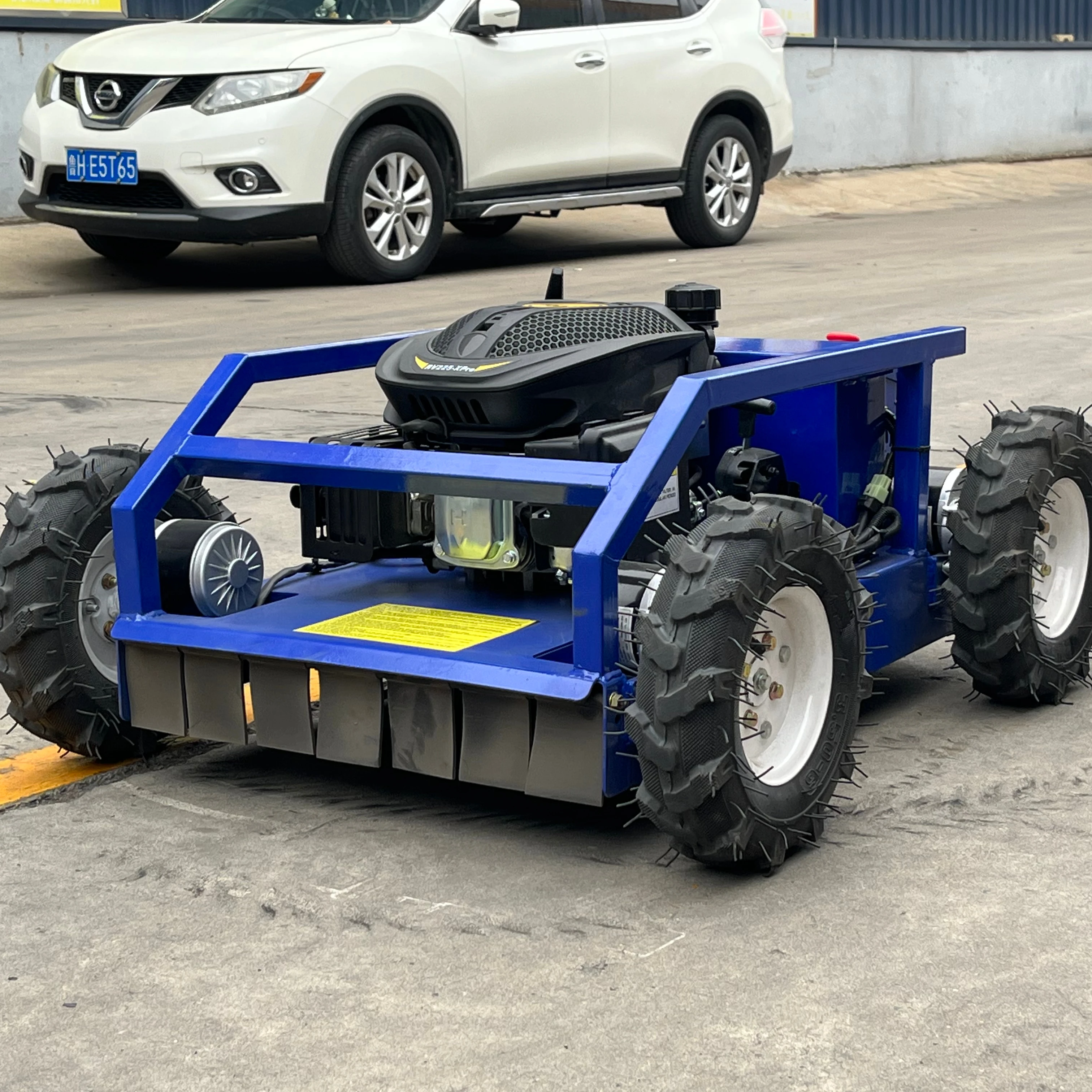 China High-horsepower Lawn Mower to Cut Grass Powerful Engine Home Garden Use Remote Control Lawn Mower
China High-horsepower Lawn Mower to Cut Grass Powerful Engine Home Garden Use Remote Control Lawn Mower