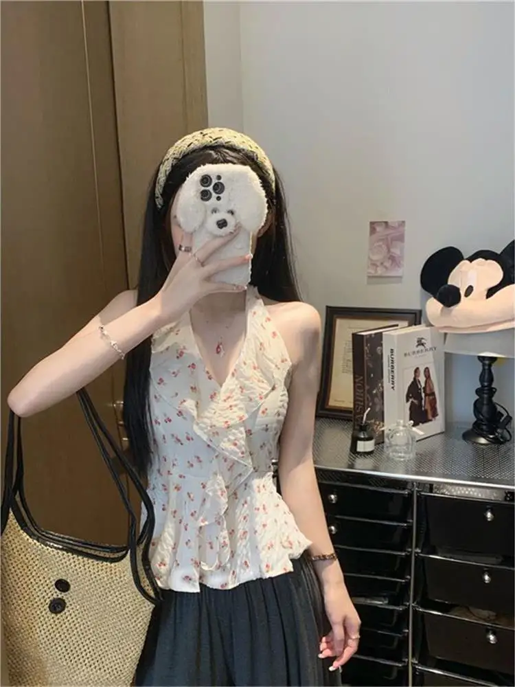 Sweet Floral Print Sleeveless Women's Chiffon Top Hanging Neck Waist Cinched Folded Shoulder Summer New Style Cleanfit
Sweet Floral Print Sleeveless Women's Chiffon Top Hanging Neck Waist Cinched Folded Shoulder Summer New Style Cleanfit