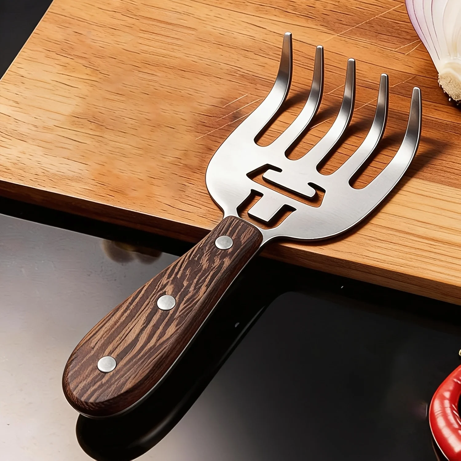 Meat Shredder, Chicken Shredder, BBQ Accessories,Meat Claws with Wooden Handle for Shredding
Meat Shredder, Chicken Shredder, BBQ Accessories,Meat Claws with Wooden Handle for Shredding