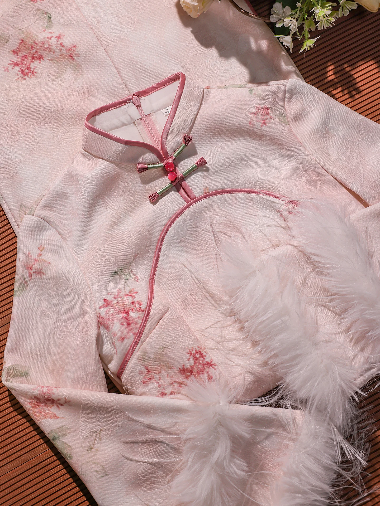 Pink New Year's Robe Small Size Women's New Chinese Sle Retro Winter eeting Clothes Floral Pattern Long Sve
Pink New Year's Robe Small Size Women's New Chinese Sle Retro Winter eeting Clothes Floral Pattern Long Sve