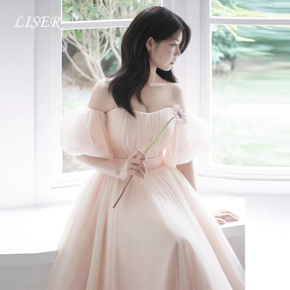 Liser Off Shoulder A-Line Pink Evening Dresses Korea Photo Shoot Soft Tulle Prom Gowns Corset Back Customized 저녁 드레스
Liser Off Shoulder A-Line Pink Evening Dresses Korea Photo Shoot Soft Tulle Prom Gowns Corset Back Customized 저녁 드레스