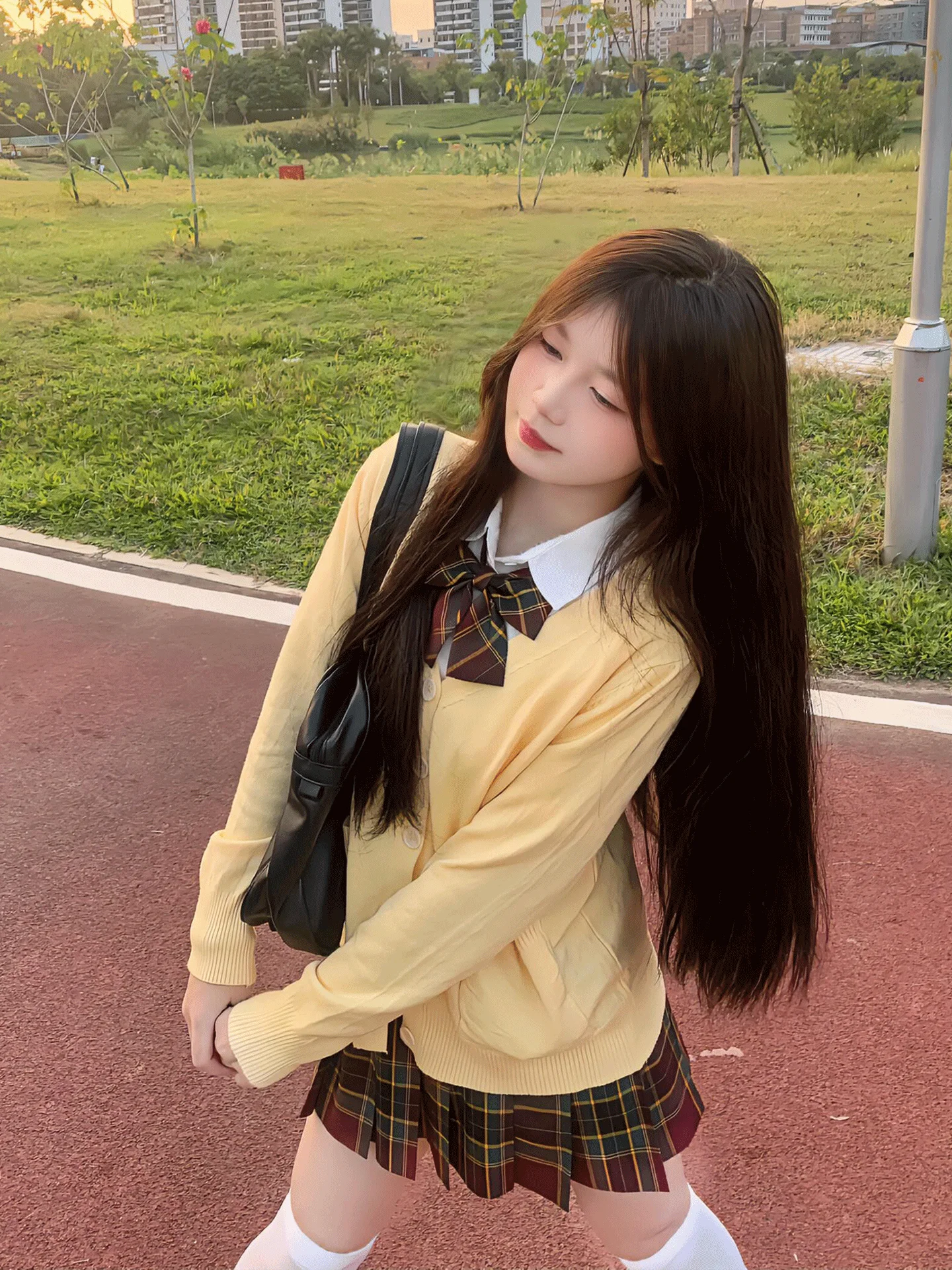 Осень-зима, новый японский ленивый свитер JK Long Sve V-Ne, вязаный кардиган, школьный orm Jaet для студентов
Осень-зима, новый японский ленивый свитер JK Long Sve V-Ne, вязаный кардиган, школьный orm Jaet для студентов