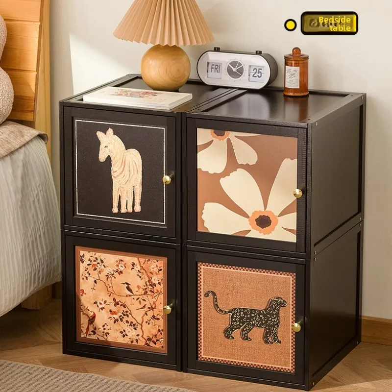 High-end chest of drawers, bedroom locker storage, small standing cabinet against the wall, and bedside storage.
High-end chest of drawers, bedroom locker storage, small standing cabinet against the wall, and bedside storage.