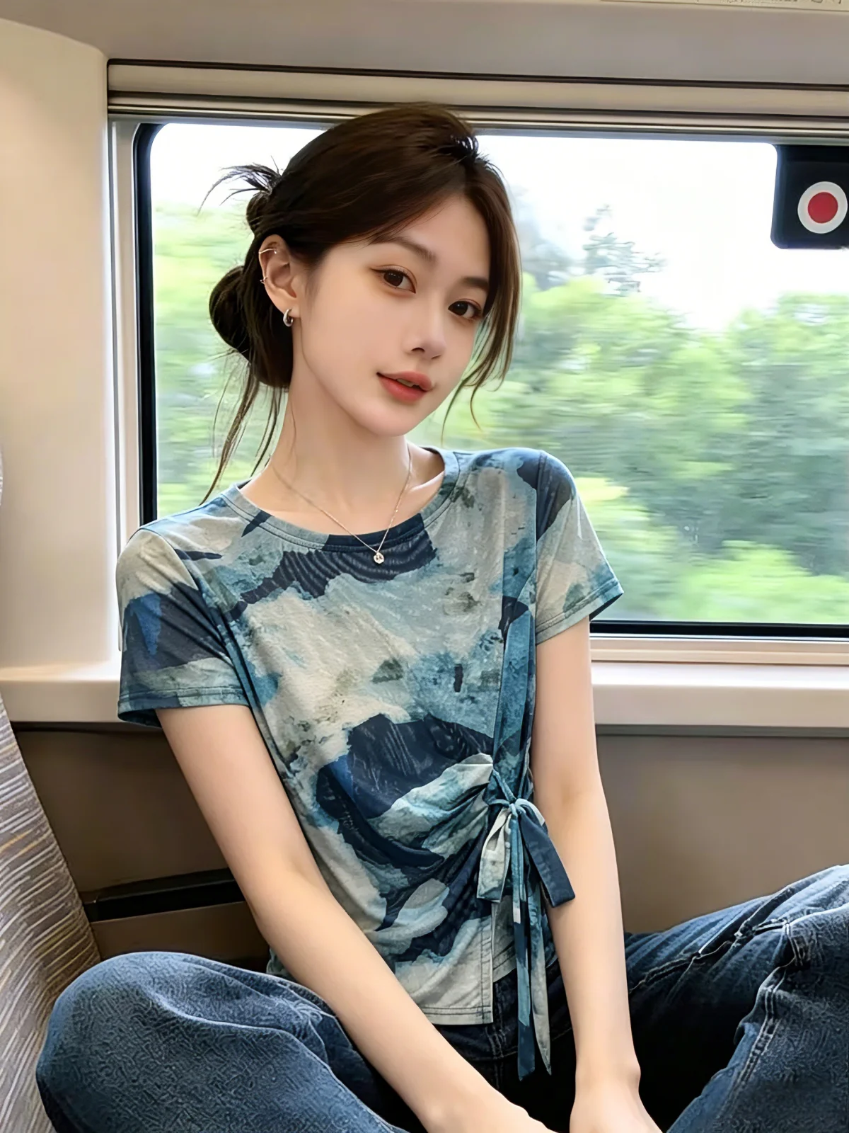 Retro Gradient Drawstring Short Sleeve Mesh T-Shirt Women Summer New Style Thin Top Self-kept Model Korean Style Straight Cut
Retro Gradient Drawstring Short Sleeve Mesh T-Shirt Women Summer New Style Thin Top Self-kept Model Korean Style Straight Cut
