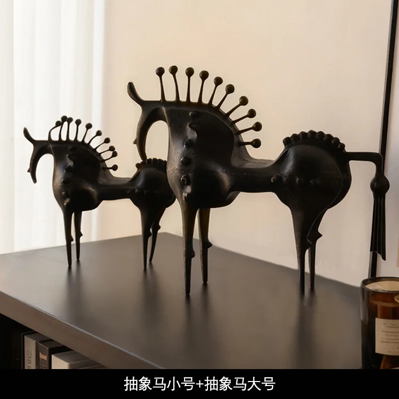 Modern creative new Chinese black abstract horse ornament Year of the Horse living room entrance wine cabinet decoration jewelry
Modern creative new Chinese black abstract horse ornament Year of the Horse living room entrance wine cabinet decoration jewelry