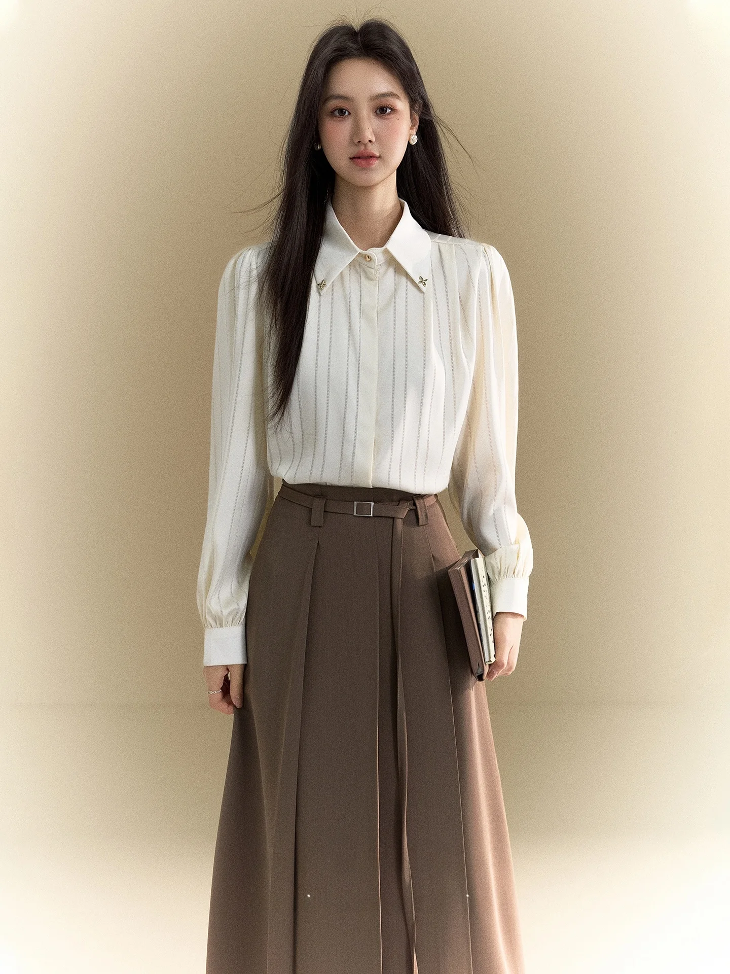 Spring Autumn Commute Ready Women's Striped Long Sleeve Shirt Skirt Set Professional Interview Outfit High Waist Design
Spring Autumn Commute Ready Women's Striped Long Sleeve Shirt Skirt Set Professional Interview Outfit High Waist Design