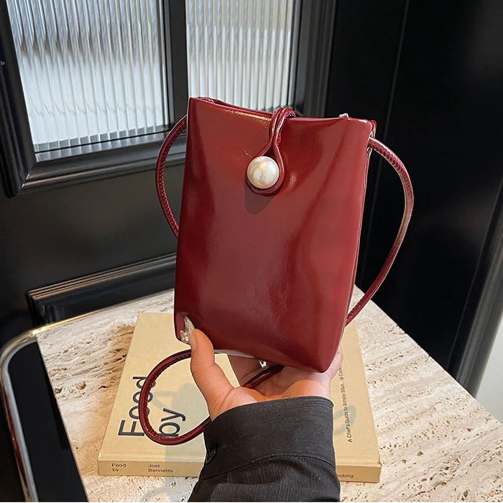 Hot Selling New Solid Color Women Crossbody Phone Bag Minimalist Square Bag Casual Summer Fashion Underarm Bags For Ladies
Hot Selling New Solid Color Women Crossbody Phone Bag Minimalist Square Bag Casual Summer Fashion Underarm Bags For Ladies