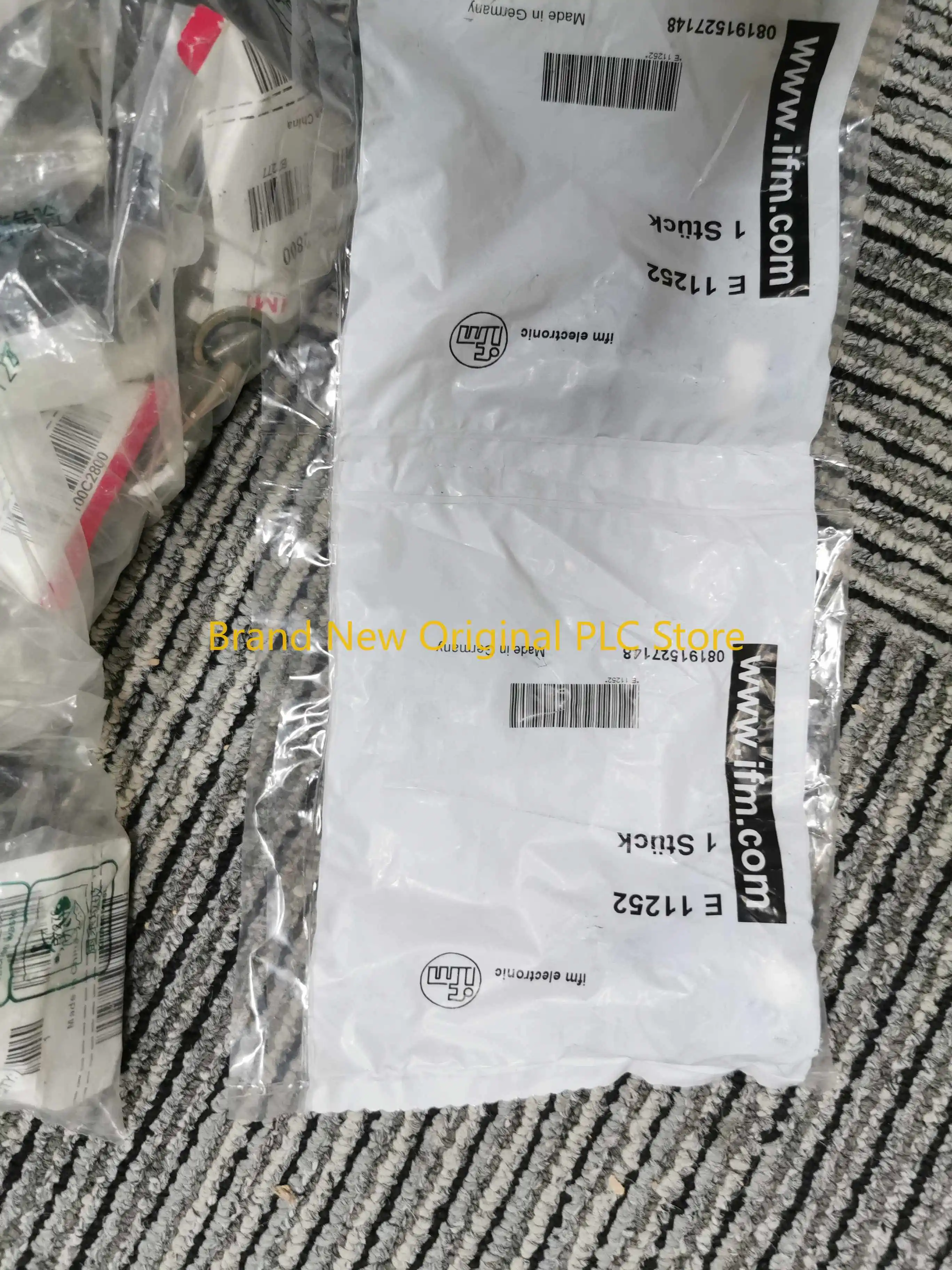 E11252 connector E11504 E11508 E11509 original
E11252 connector E11504 E11508 E11509 original