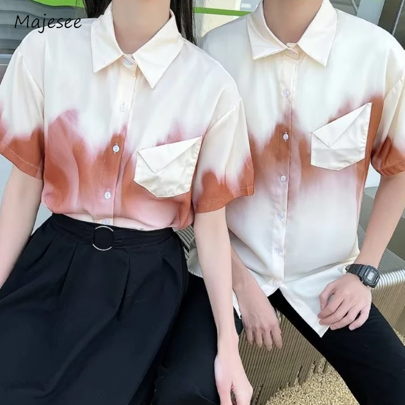 Gradient Shirts Men Pocket Summer Fashion Leisure Japanese Style Couple Breathable Harajuku Loose Half Sleeve Daily Comfortable
Gradient Shirts Men Pocket Summer Fashion Leisure Japanese Style Couple Breathable Harajuku Loose Half Sleeve Daily Comfortable