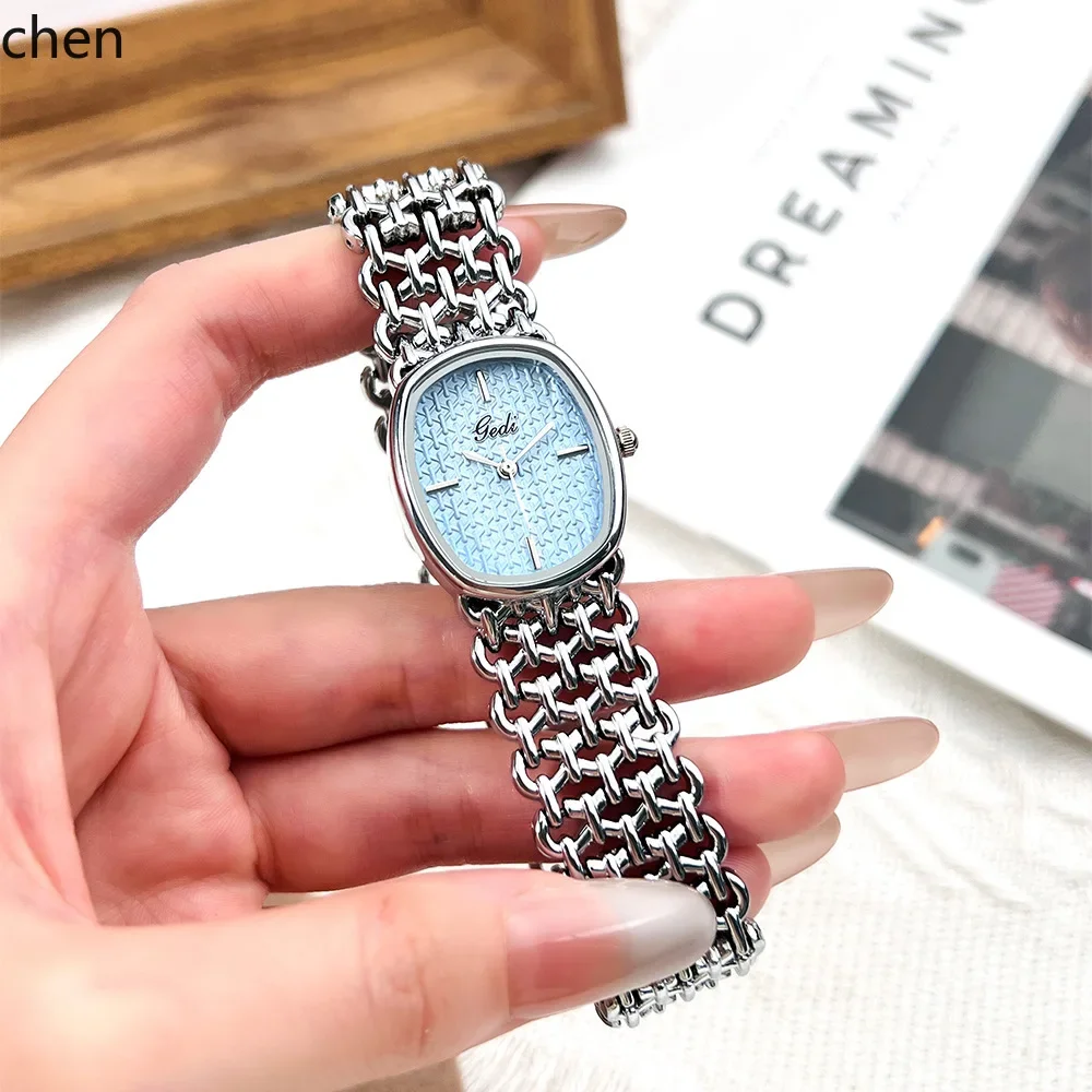 W5.9 premium bracelet watch - vintage-inspired alloy woven strap ladies' watch
W5.9 premium bracelet watch - vintage-inspired alloy woven strap ladies' watch