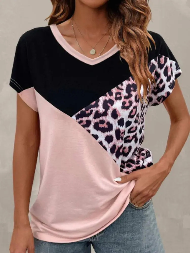 Leopard Print Color Block T-Shirt, Casual V Neck Short Sleeve Top For Spring & Summer, Women's Clothing
Leopard Print Color Block T-Shirt, Casual V Neck Short Sleeve Top For Spring & Summer, Women's Clothing