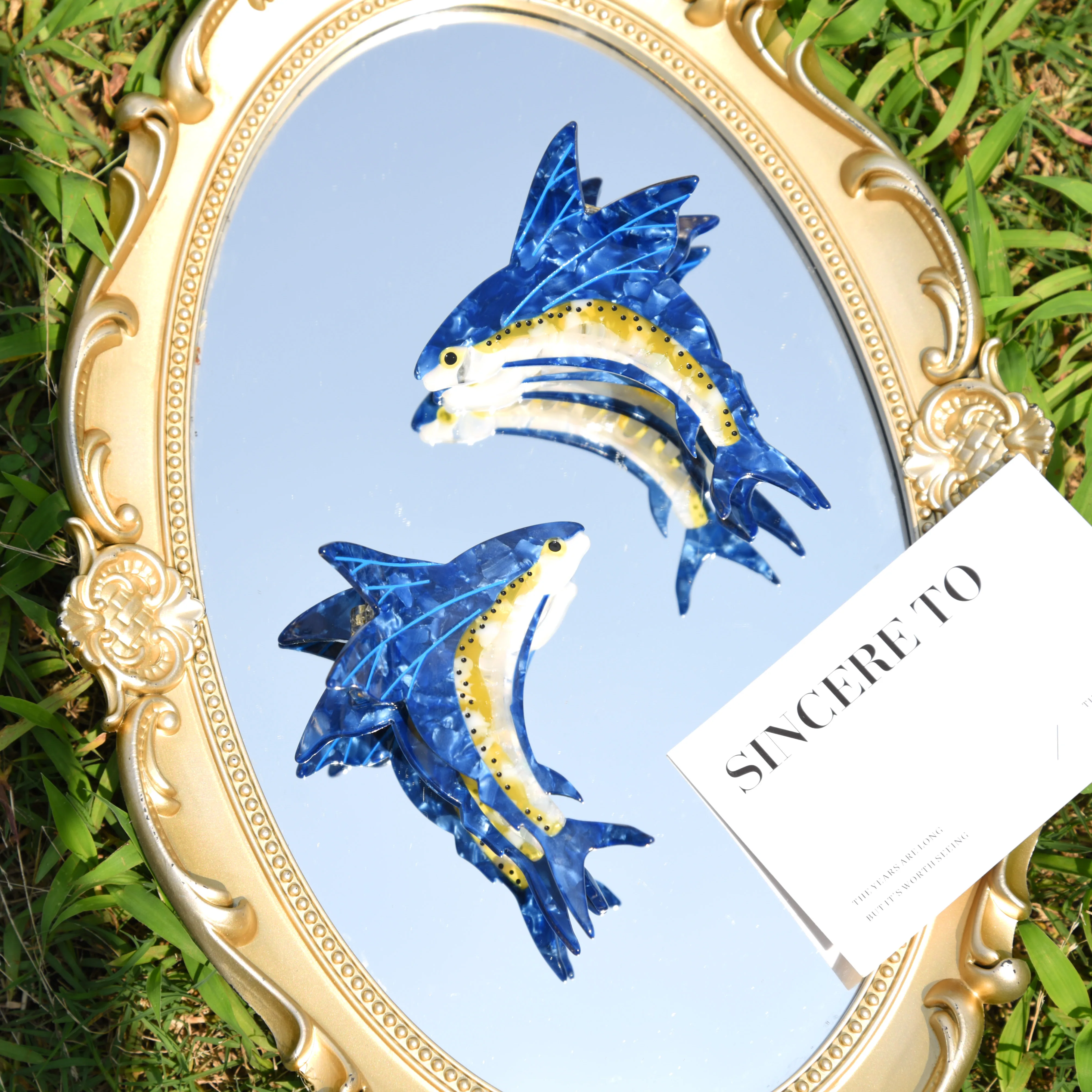 DS Summer Ocean Series Flying Fish Hair Claw 10CM Large Acetate Claw Clips Trendy Hair Clips Hair Accessories for Women Girls
DS Summer Ocean Series Flying Fish Hair Claw 10CM Large Acetate Claw Clips Trendy Hair Clips Hair Accessories for Women Girls