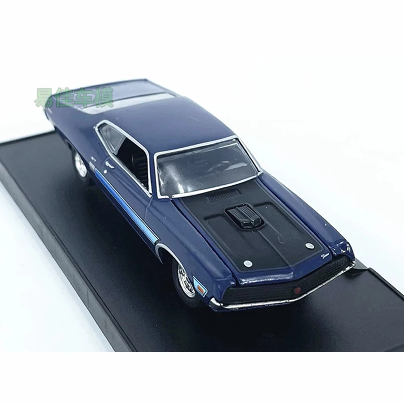 M2 масштаб 1/64 1970 Torino GT 429 SCJ модель автомобиля из сплава, статическая коллекция, украшенные праздничными подарками, игрушки
M2 масштаб 1/64 1970 Torino GT 429 SCJ модель автомобиля из сплава, статическая коллекция, украшенные праздничными подарками, игрушки