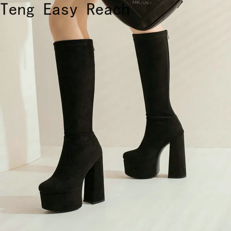 Plus Size 43 Platform Square High Heel Ladies Knee High Boots Faux Suede High Quality Round Toe Dress Female Boots Black Brown
Plus Size 43 Platform Square High Heel Ladies Knee High Boots Faux Suede High Quality Round Toe Dress Female Boots Black Brown