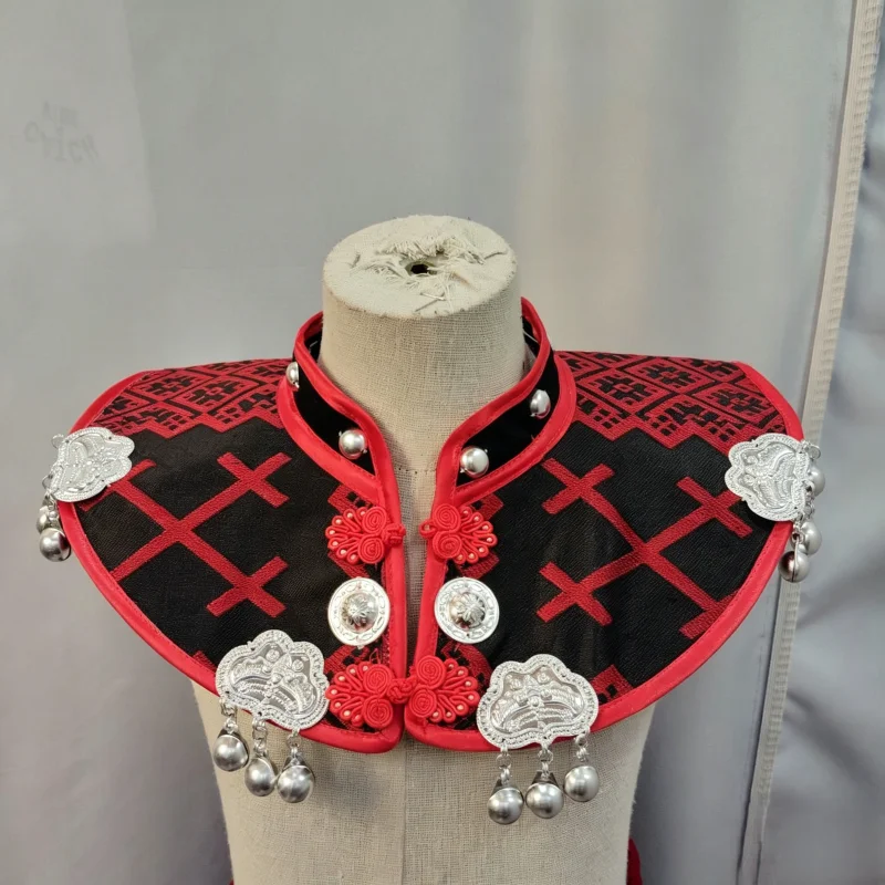 Miao Ethnic Stand Collar Cloud Shoulder Ancient Style Costume Traditional Chinese Minority Ethnic Dance Performance Outfit
Miao Ethnic Stand Collar Cloud Shoulder Ancient Style Costume Traditional Chinese Minority Ethnic Dance Performance Outfit