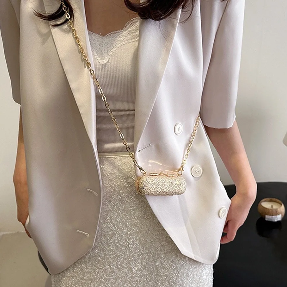 Portable Glitter Evening Banquet Bag Mini Elegant Crossbody Box Handbag Sequin Single Shoulder Lipstick Storage Bag Wedding
Portable Glitter Evening Banquet Bag Mini Elegant Crossbody Box Handbag Sequin Single Shoulder Lipstick Storage Bag Wedding