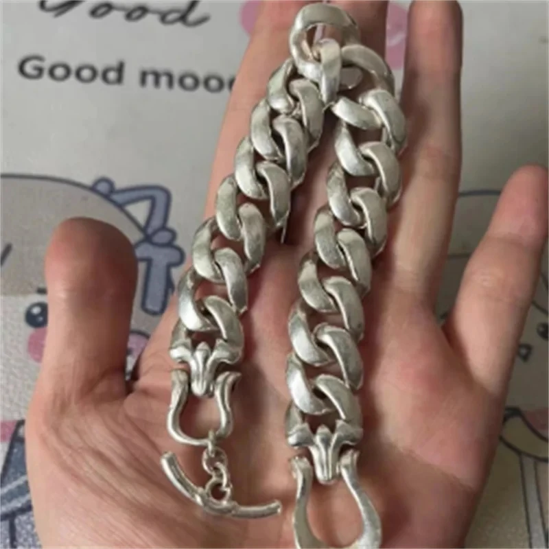 Old Tibetan Silver Fashion String Bracelet Personalized Jewelry Exquisite Workmanship Jewelry Men and Women Gift
Old Tibetan Silver Fashion String Bracelet Personalized Jewelry Exquisite Workmanship Jewelry Men and Women Gift