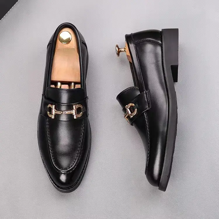 Новая итальянская брендовая мужская офисная деловая повседневная обувь, мужская обувь из спилка, легкие лоферы на мягкой подошве
Новая итальянская брендовая мужская офисная деловая повседневная обувь, мужская обувь из спилка, легкие лоферы на мягкой подошве