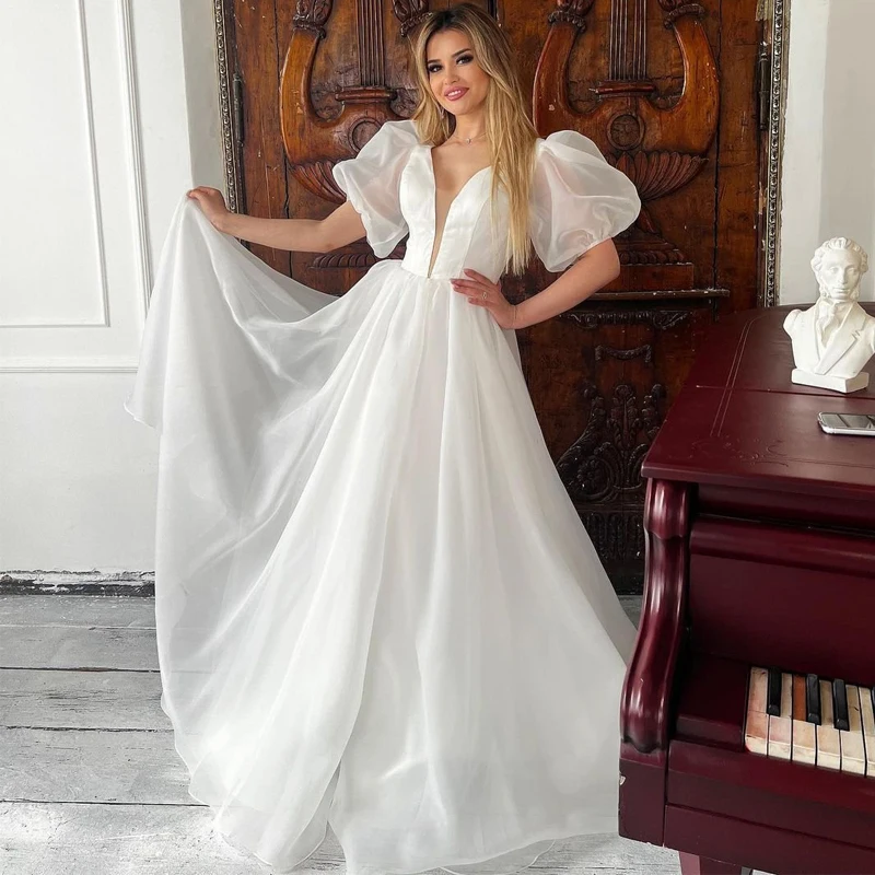 Eightree Sexy Wedding Dresses V-Neck Short Sleeves Bride Dress Bobo Beach A-Line Tulle Princess Wedding Evening Gowns Plus Size
Eightree Sexy Wedding Dresses V-Neck Short Sleeves Bride Dress Bobo Beach A-Line Tulle Princess Wedding Evening Gowns Plus Size