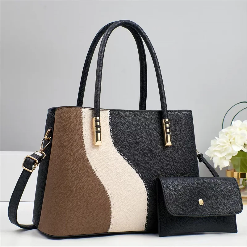 Single-shoulder bag, Korean style, simple and unique women's bag, new versatile crossbody large handbag
Single-shoulder bag, Korean style, simple and unique women's bag, new versatile crossbody large handbag