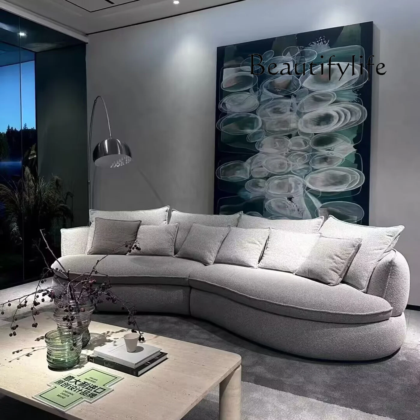 Minimalist curved sofa living room simple light luxury special-shaped high-end designer beauty salon customization
Minimalist curved sofa living room simple light luxury special-shaped high-end designer beauty salon customization