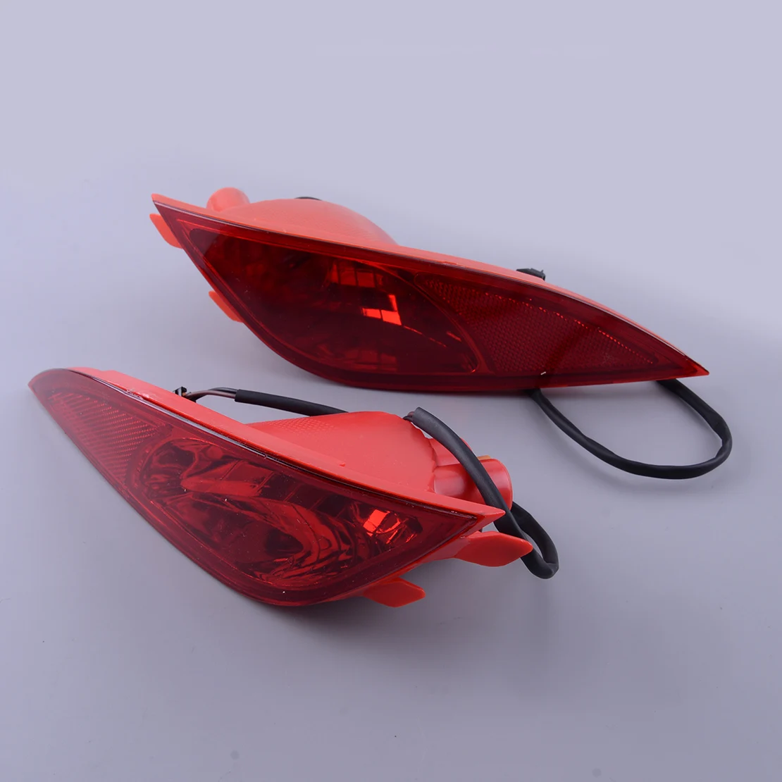 1 Pair Left Right Rear Bumper Fog Light Reflector Tail Lamp Fit for Hyundai Tucson ix35 2014 2013 2012 2011 2010 High Quality
1 Pair Left Right Rear Bumper Fog Light Reflector Tail Lamp Fit for Hyundai Tucson ix35 2014 2013 2012 2011 2010 High Quality