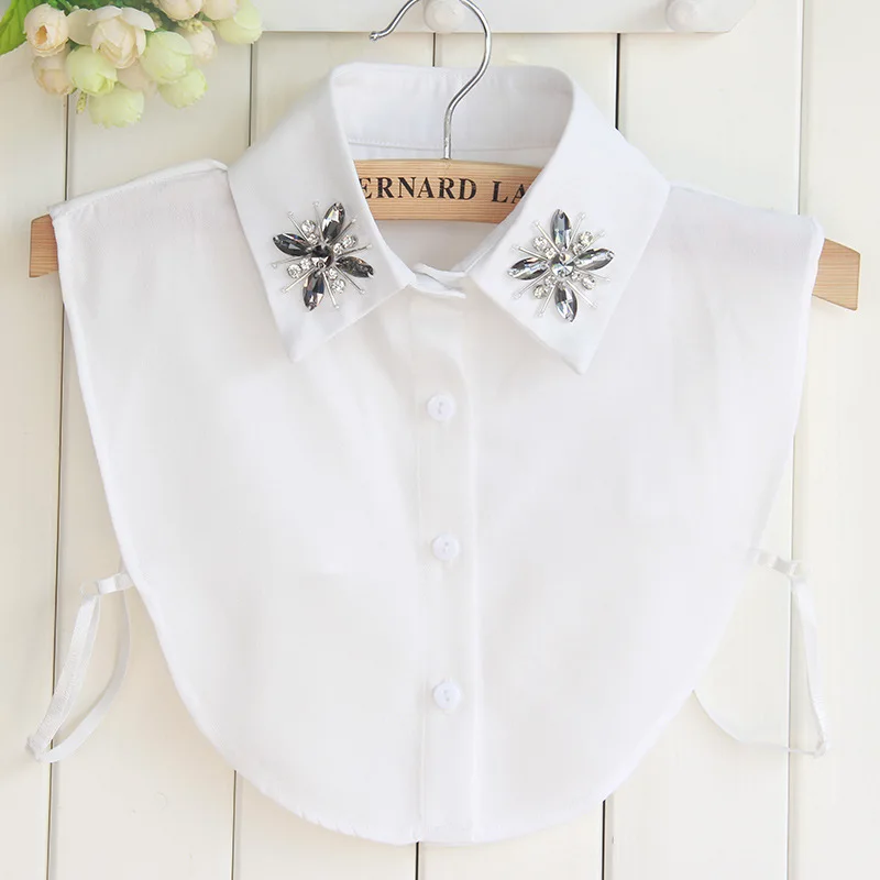 Women's Korean Style Lace Faux Collar Cotton Half Shirt Blue Rhinestone Peacock Fashion Top
Women's Korean Style Lace Faux Collar Cotton Half Shirt Blue Rhinestone Peacock Fashion Top