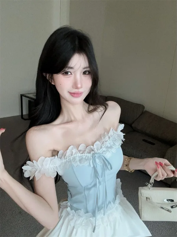 Sweet Spicy Girl Lace Trimmed Patchwork Crop Top Sleeveless Vest Slim Fit Women's Fashion Set High Waist Skirt Two Piece...
Sweet Spicy Girl Lace Trimmed Patchwork Crop Top Sleeveless Vest Slim Fit Women's Fashion Set High Waist Skirt Two Piece...