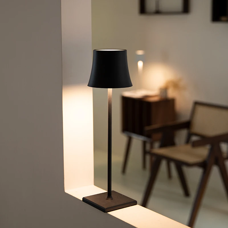 LED Desk Lamp Rechargeable Wireless Room Decor Bedside Lamp Stepless Dimming Touch Table Lamp for Bar Coffee Hotel Restaurant
LED Desk Lamp Rechargeable Wireless Room Decor Bedside Lamp Stepless Dimming Touch Table Lamp for Bar Coffee Hotel Restaurant