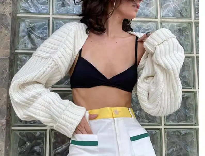 Вязаный кардиган-болеро для женщин, укороченный свитер с открытой передней частью, модный трикотаж с длинными рукавами, одежда Y2K 90-х годов
Вязаный кардиган-болеро для женщин, укороченный свитер с открытой передней частью, модный трикотаж с длинными рукавами, одежда Y2K 90-х годов