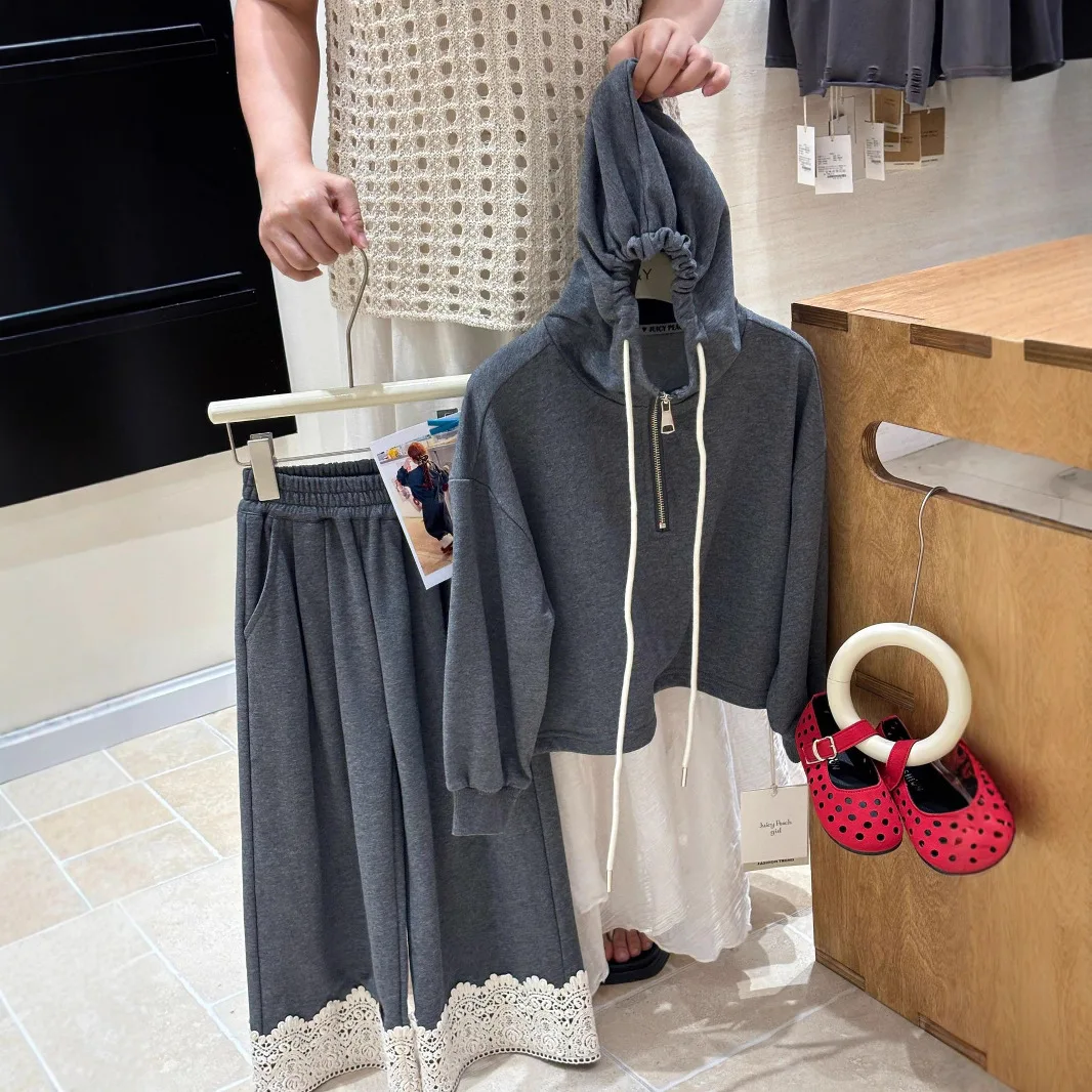Hoodie Lace Wide Leg Pants Two Piece Set Spring and Autumn Fashion 2025 New Casual Loose All-match Solid Color Simple Hoodie Set
Hoodie Lace Wide Leg Pants Two Piece Set Spring and Autumn Fashion 2025 New Casual Loose All-match Solid Color Simple Hoodie Set