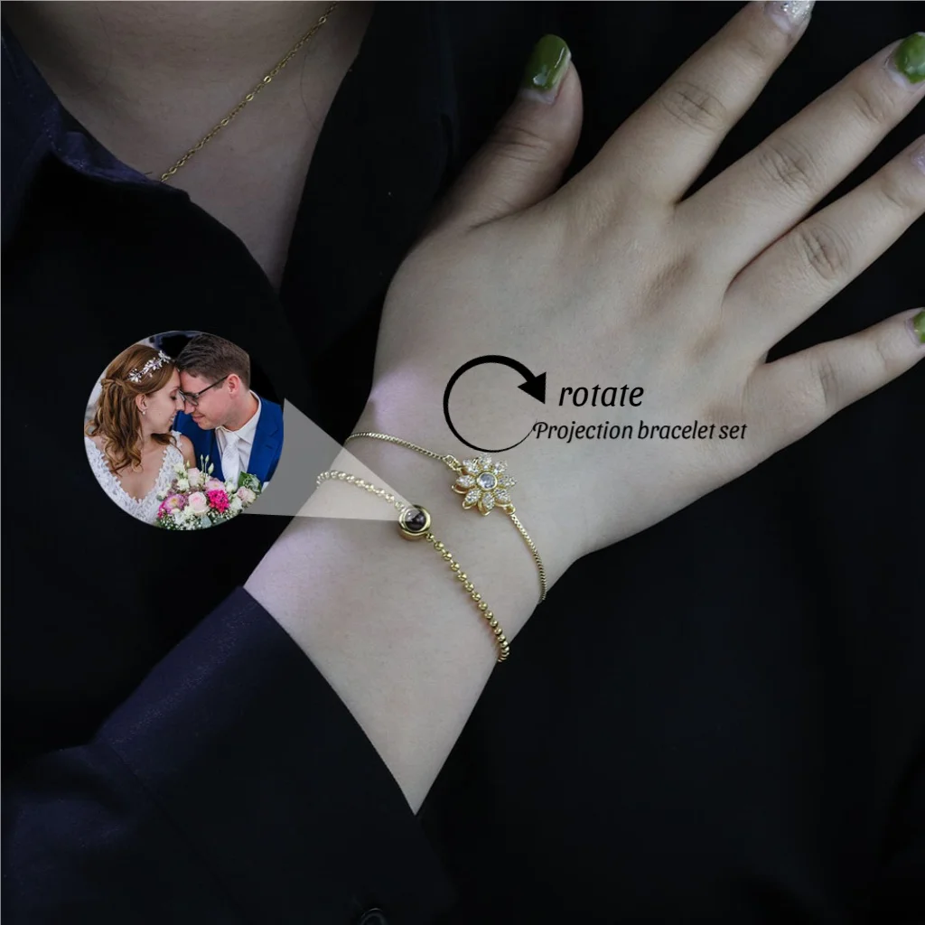 2PCS/Set Customized Projection Photo Bracelet with Spinner Rotate Sunflower Bracelet Gold Jewelry Bracelet Set for Women 2025
2PCS/Set Customized Projection Photo Bracelet with Spinner Rotate Sunflower Bracelet Gold Jewelry Bracelet Set for Women 2025