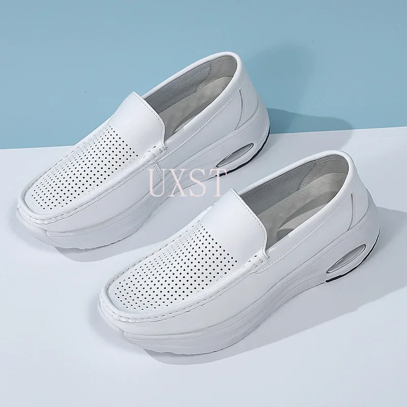 Nurse Shoes Breathable and Non Slip Genuine Leather Flat Bottom Hospital Soft Sole Hollowed Out Doctor Shoes Large Size 38-46
Nurse Shoes Breathable and Non Slip Genuine Leather Flat Bottom Hospital Soft Sole Hollowed Out Doctor Shoes Large Size 38-46